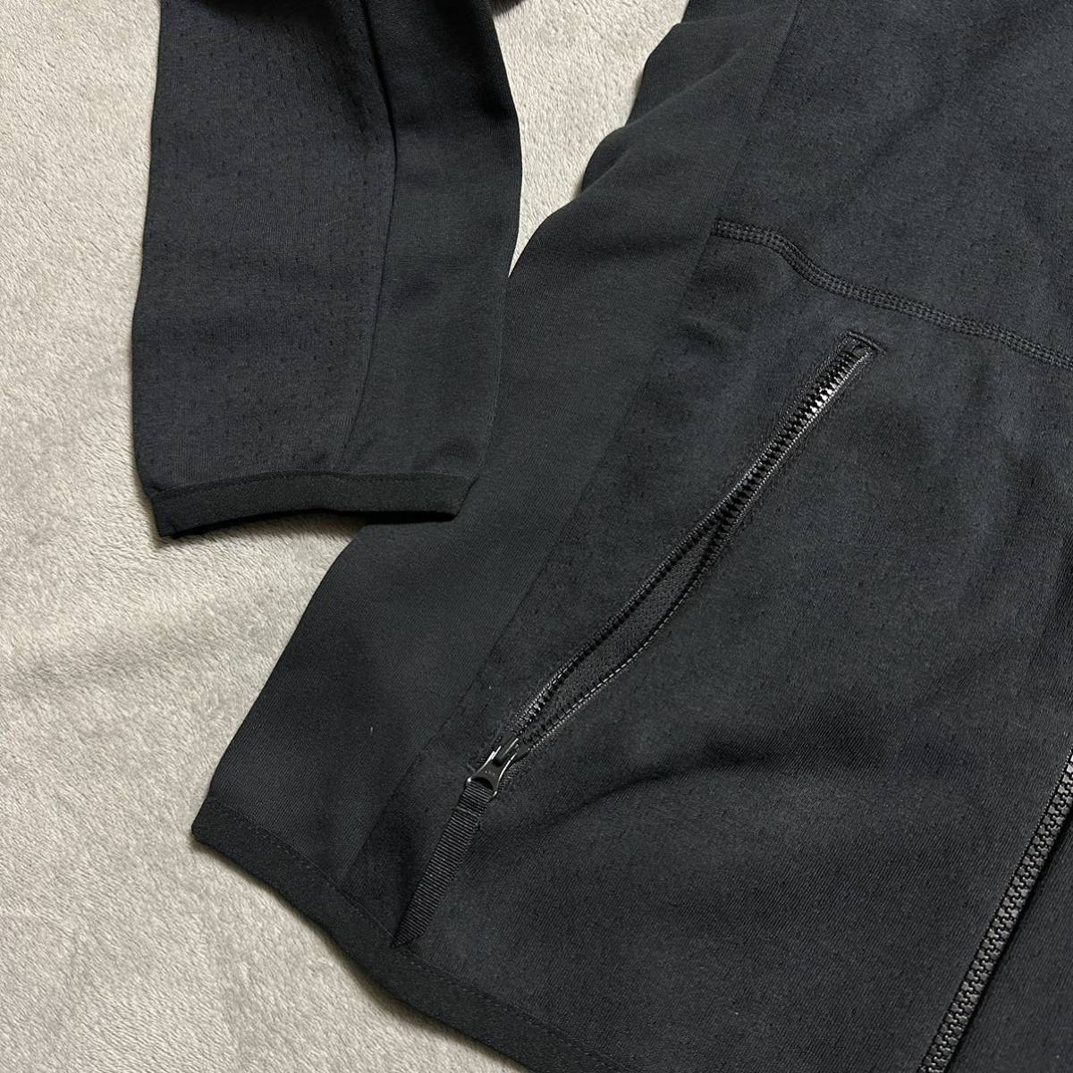 24,189円! Mサイズ 新品 adidas Z.N.E. スウェット上下セットアップ パーカー ジョガーパンツ フーディー ZNE テックフリース 黒 ブラック_画像4