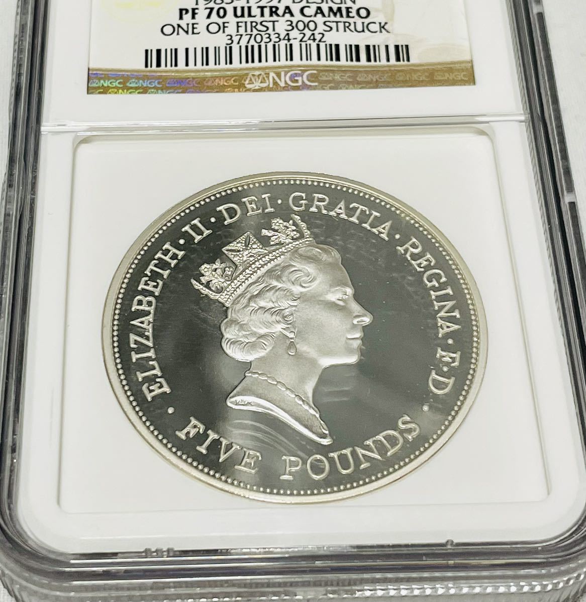 セットアップセットアップ戴冠 60年 エリザベス2世 ピエフォ 銀貨 2013