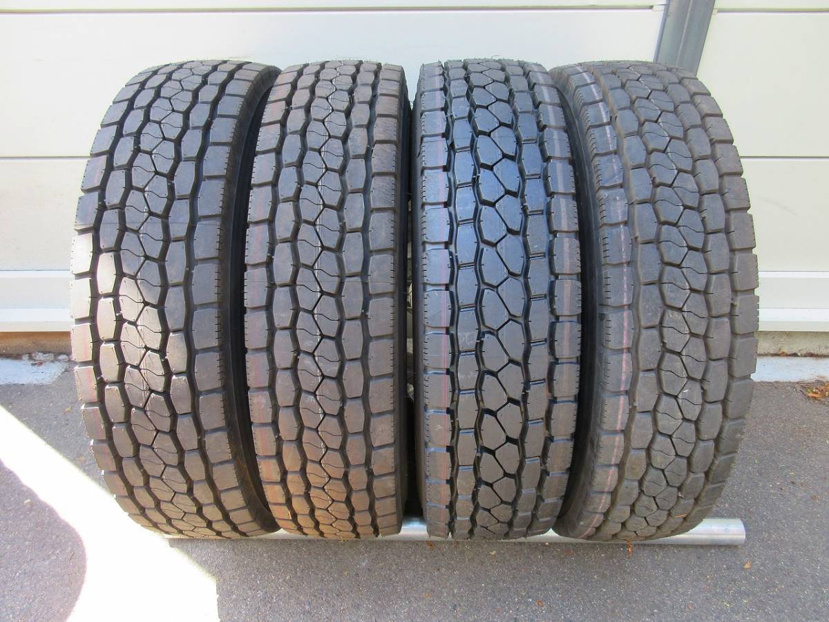 225 80R17.5ブリヂストンエコピアM801 4本セット