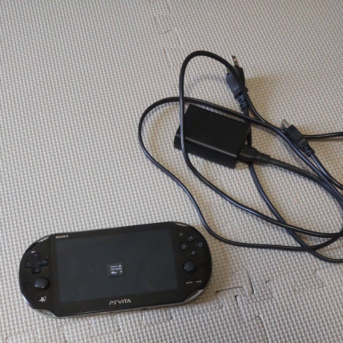 独特な PSVita 本体 PCH-2000 メモリーカード16GB + ソフト付き fawe.org