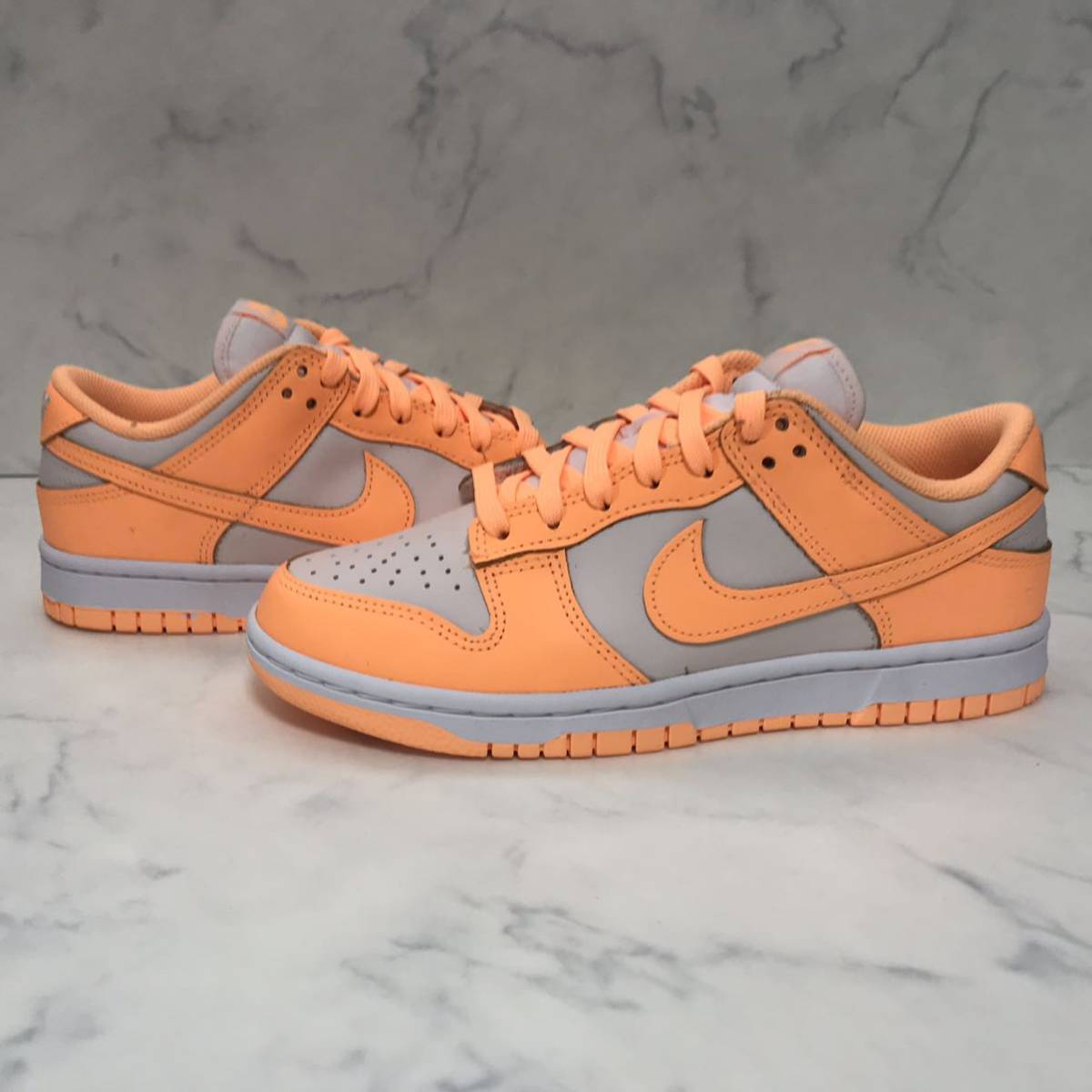 ★送料無料★【新品未試着 完売品】24cm Nike WMNS Dunk Low Peach Cream ナイキ ウィメンズ ダンク ロー ピーチクリーム_画像3