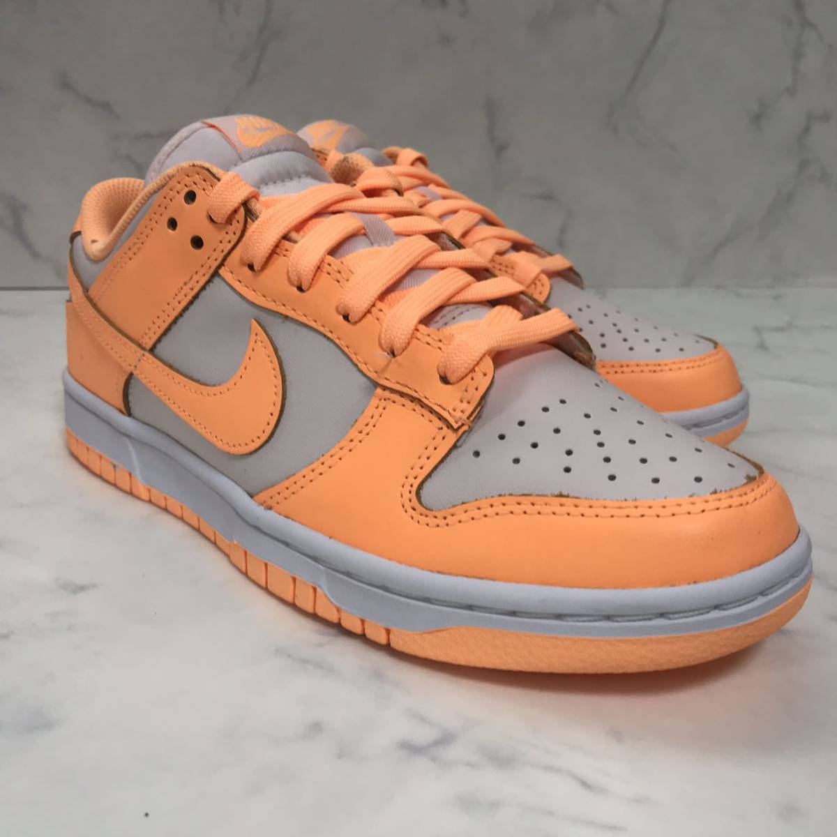 ★送料無料★【新品未試着 完売品】24cm Nike WMNS Dunk Low Peach Cream ナイキ ウィメンズ ダンク ロー ピーチクリーム_画像4