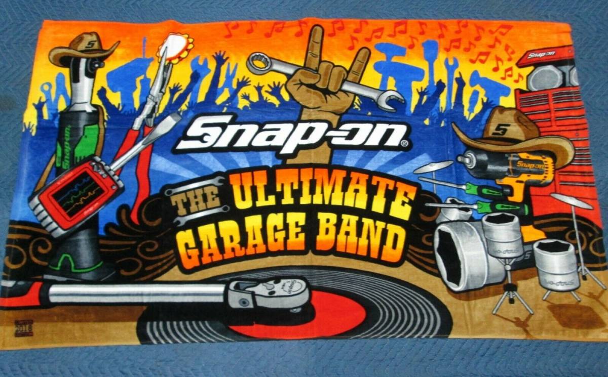 新品、未使用、スナップオン　snap on 2018年　限定　非売品　アメリカ入手　大判ビーチタオル　ultimate garage band _画像1