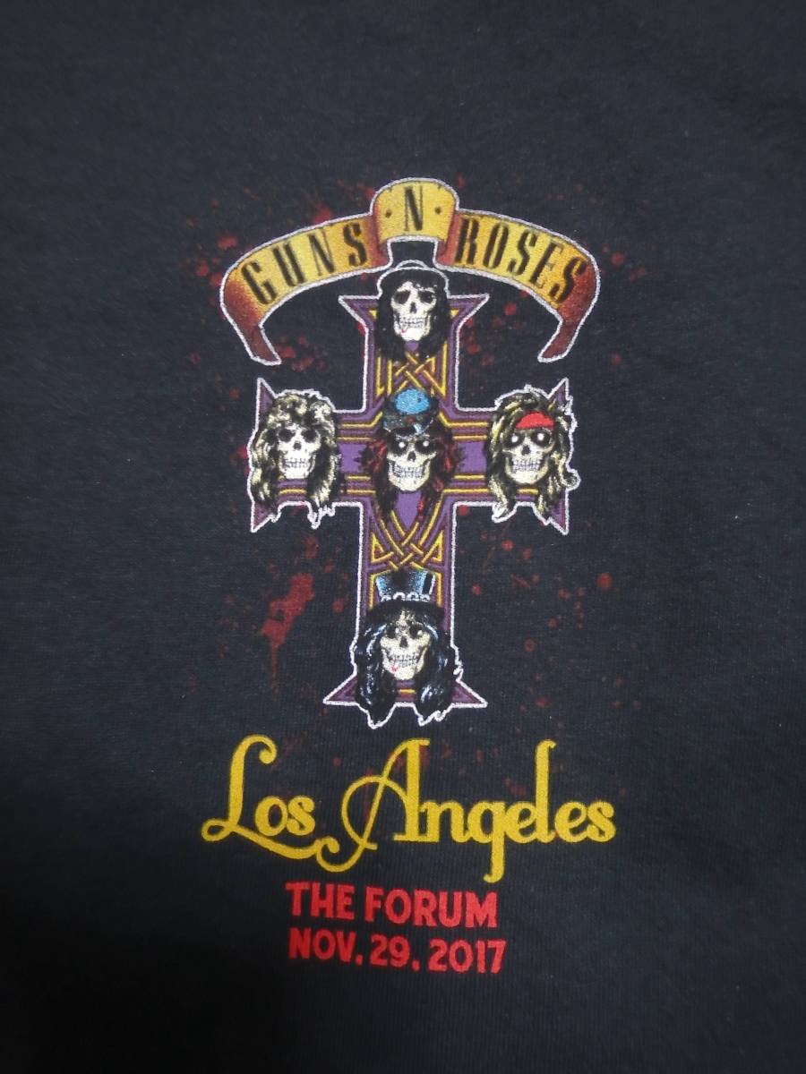 Guns N' Roses ガンズ アンド ローゼズ Tシャツ NOV 29,2017 FORUM LA サイズ XL Axl_胸元のアップ