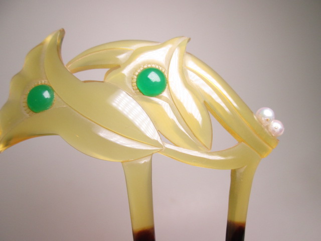 最安価格 江月アンティーク・本鼈甲 緑硝子と本真珠飾りのかんざし