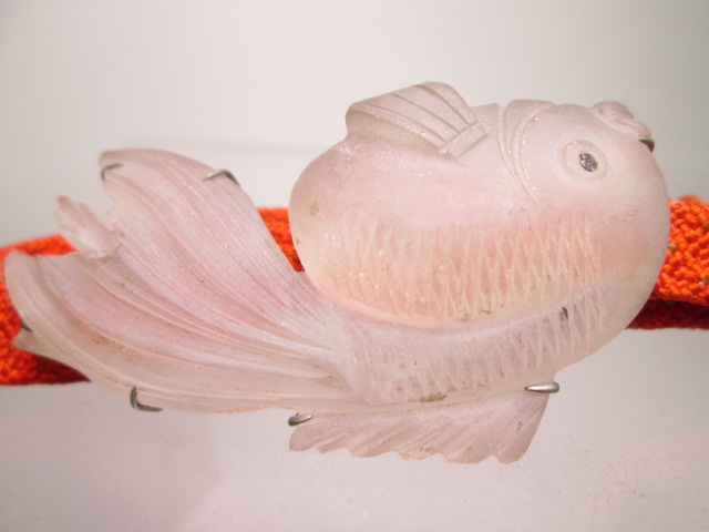 【江月】アンティーク・巴 可愛い金魚の帯留め 共ケース付_画像5