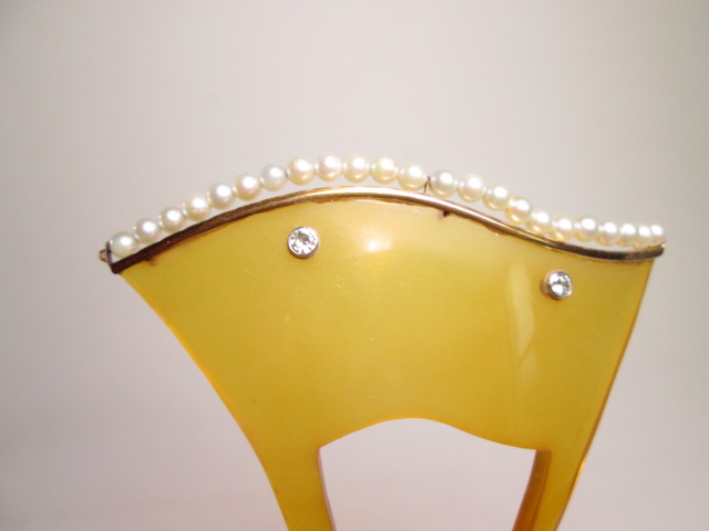 [. month ]book@ tortoise shell very beautiful diamond decoration. book@ pearl. ornamental hairpin 