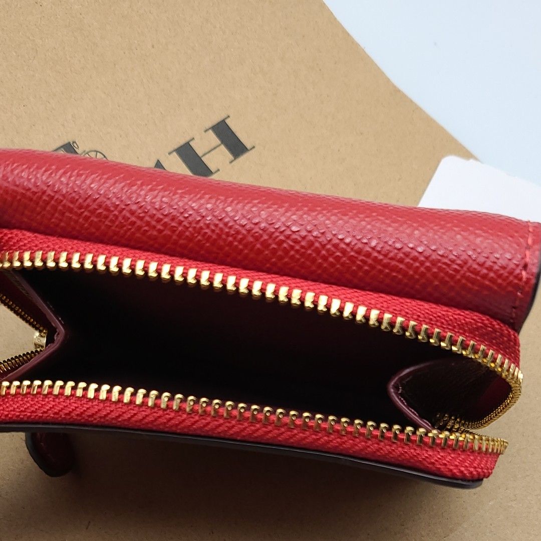 新作 新品 COACH 折り財布 3つ折り財布