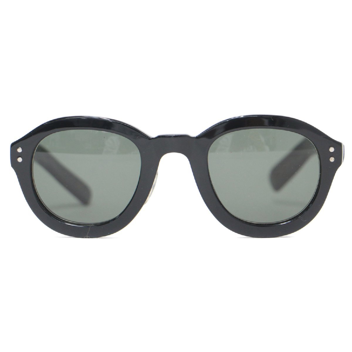 ウェリントン　サングラス　緑レンズ　黒フレーム　眼鏡　A39