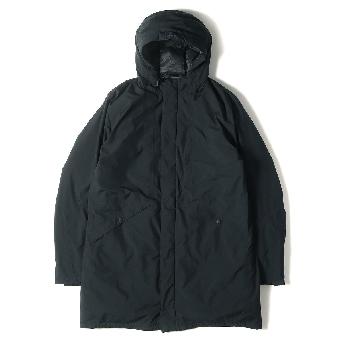 美品 HERNO ヘルノ ジャケット Laminar GORE-TEX フード付き ナイロン