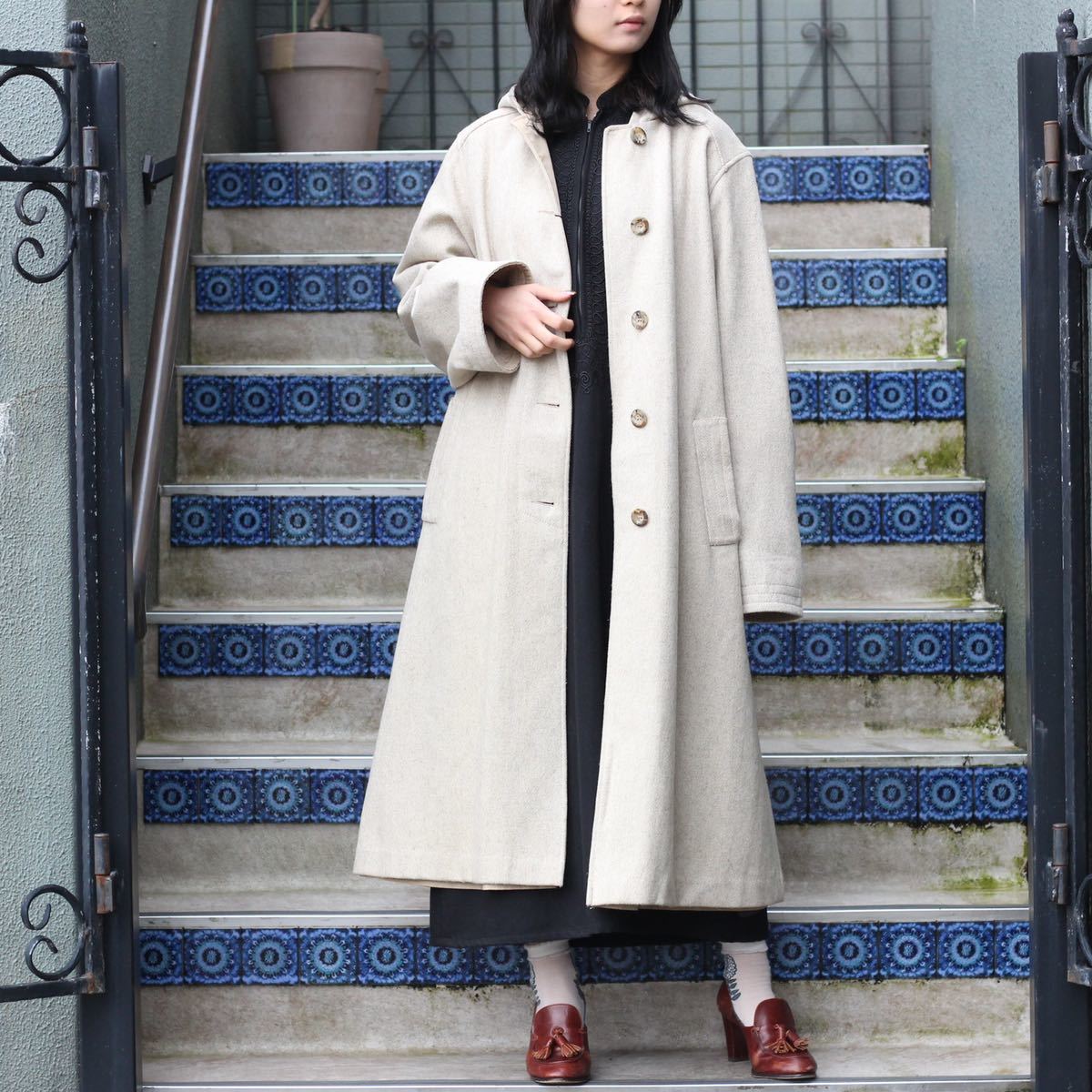 USA VINTAGE WOOL FOODED DESIGN LONG COAT/アメリカ古着ウールフード付デザインロングコート_画像1