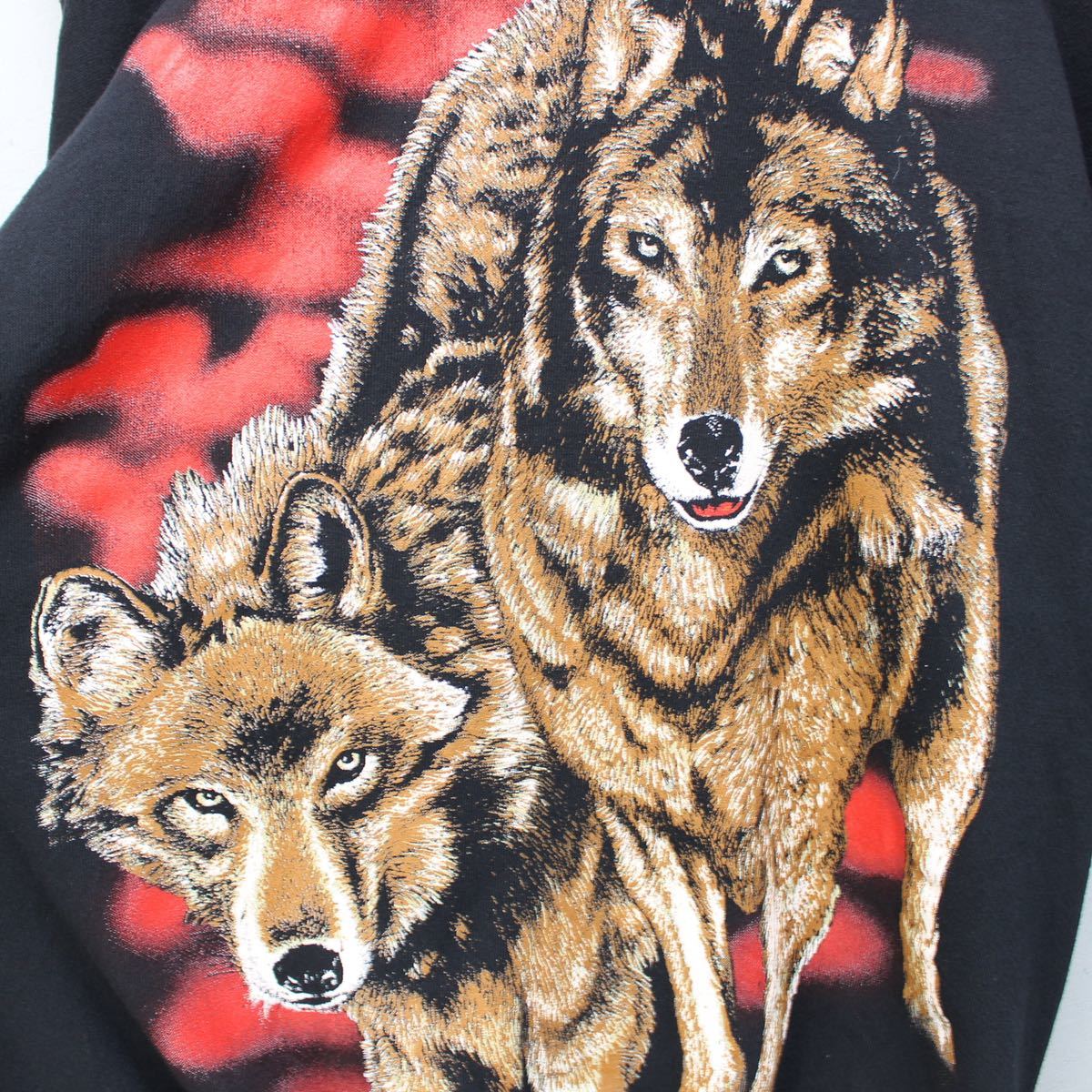 USA VINTAGE WOLFS DESIGN OVER SWEAT SHIRT/アメリカ古着オオカミデザインオーバースウェット