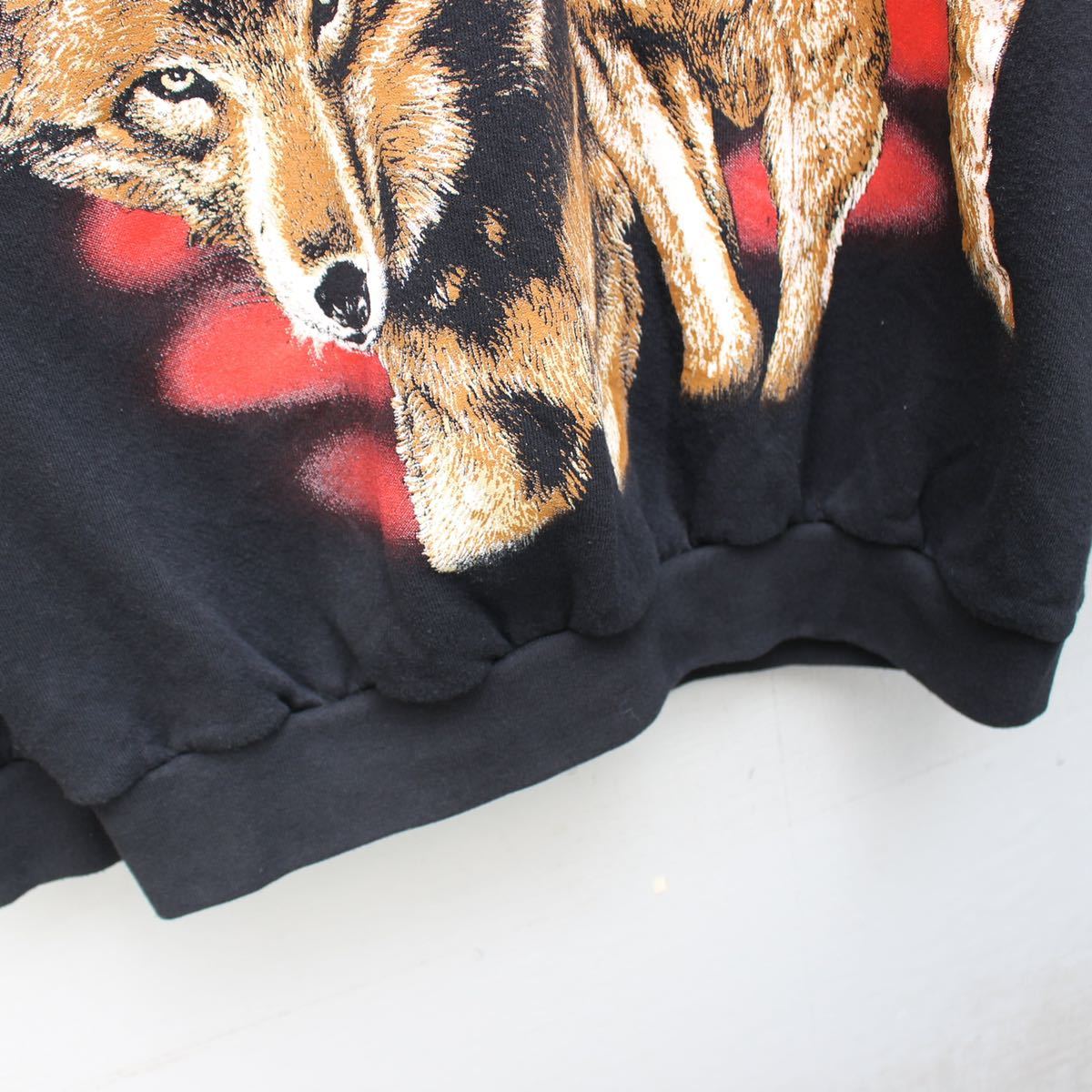 USA VINTAGE WOLFS DESIGN OVER SWEAT SHIRT/アメリカ古着オオカミデザインオーバースウェット