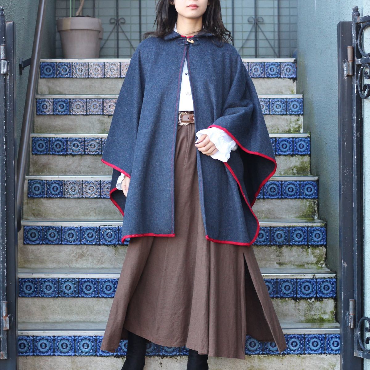 公式の店舗 EU VINTAGE PIPING DESIGN WOOL CAPE COAT PONCHO