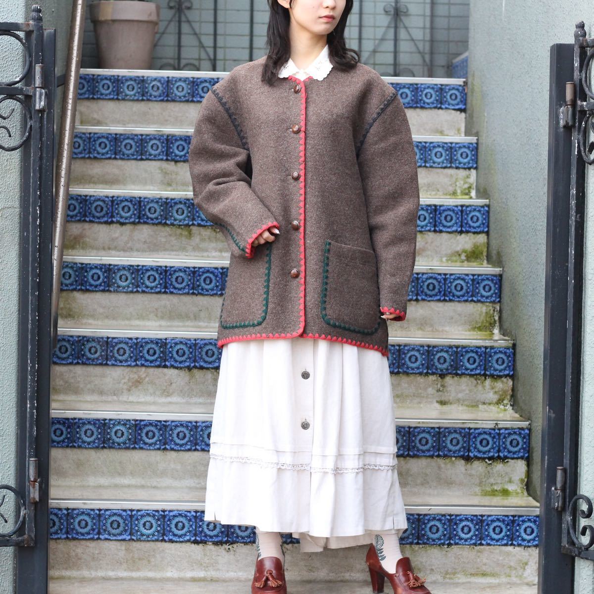 EU VINTAGE Sylvia PIPING DESIGN TYROLEAN WOOL JACKET MADE IN AUSTRIA/ヨーロッパ古着パイピングデザインチロリアンウールジャケット_画像2