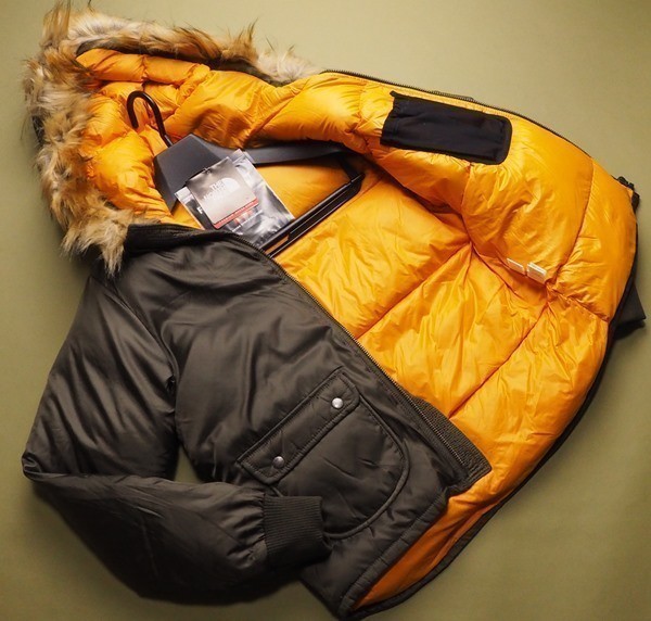 【ネット限定】 AVIATER LEWIS プレミアムグースダウン ファー付 ノースフェイス 新品正規42800円 ダウンジャケット 直営店購入 メンズSカーキ(KHA) Sサイズ以下 【ネット限定】 AVIATER LEWIS プレミアムグースダウン ファー付 ノースフェイス 新品正規42800円 ダウンジャケット 直営店購入 メンズSカーキ(KHA) Sサイズ以下