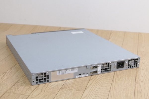 [ Fujitsu ](IPCOM S1200) сеть сервер память отсутствует? б/у товар труба .7108