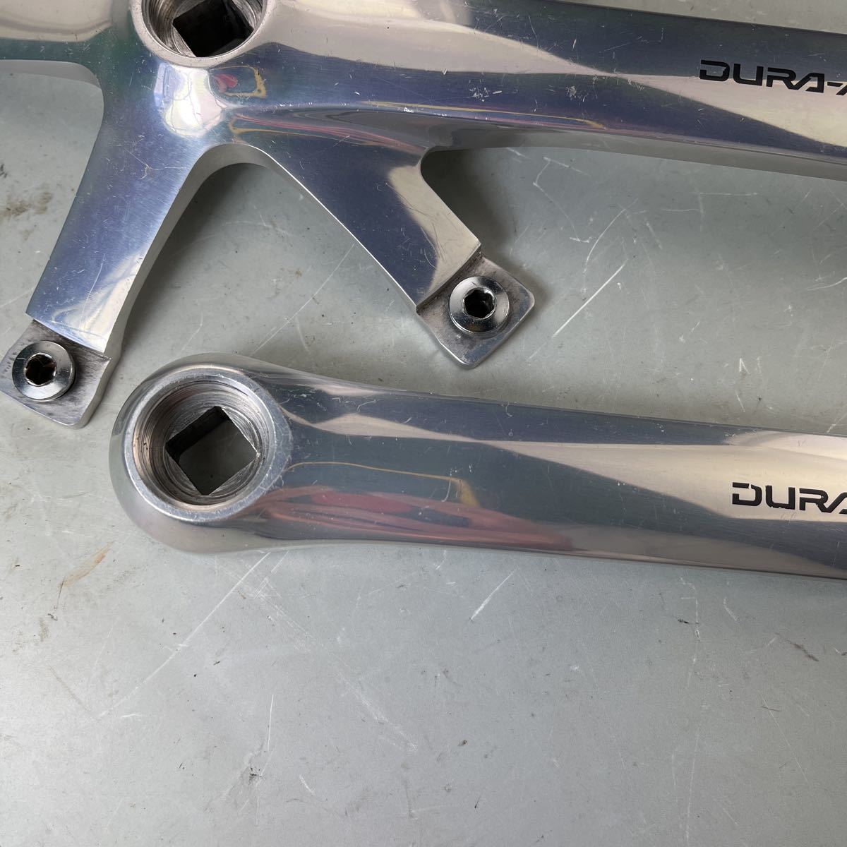 SHIMANO DURA-ACE シマノ デュラエース NJS クランク 167.5 SHIMANO DURA-ACE シマノ デュラエース NJS クランク 167.5