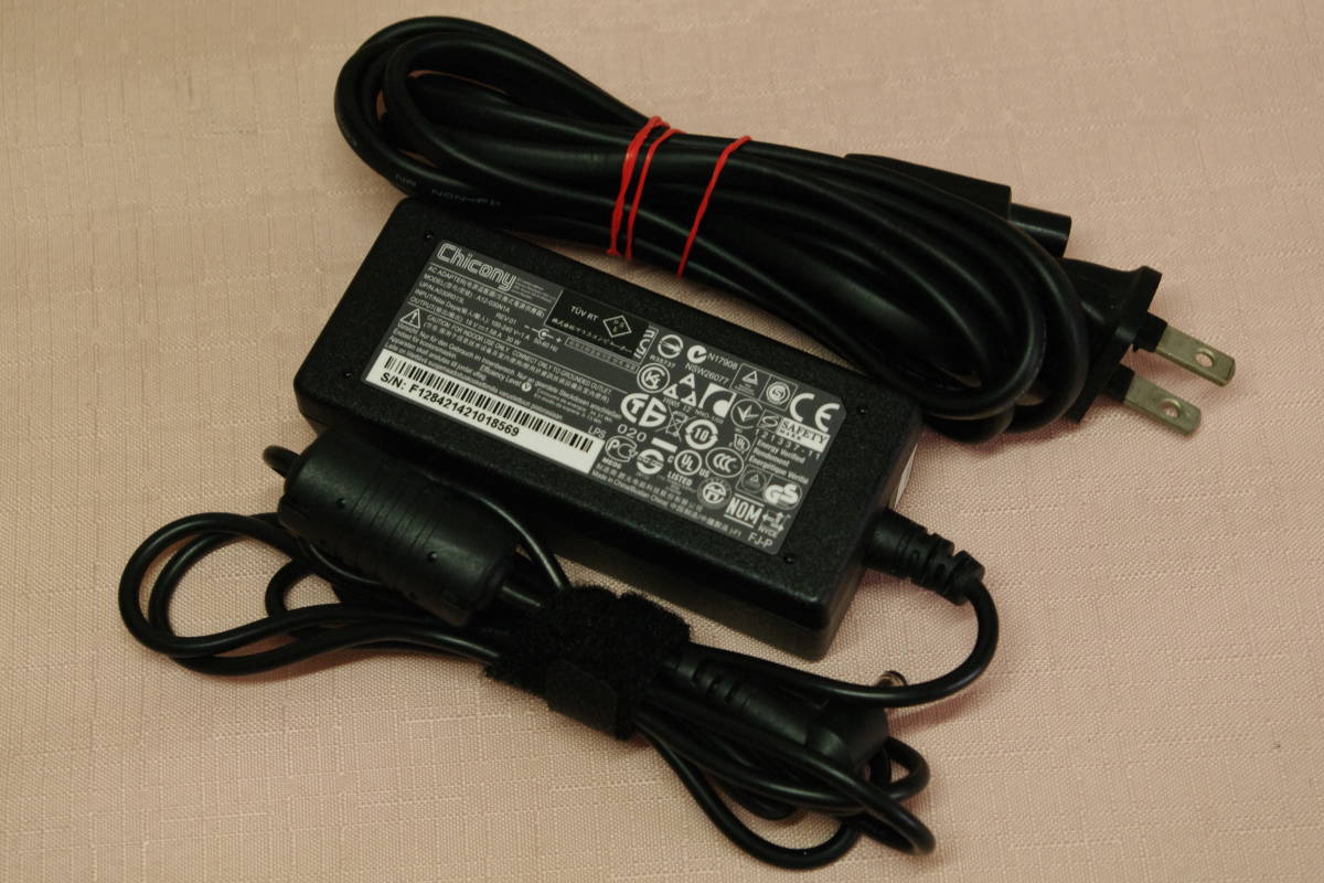 CHICONY AC アダプタ A12-030N1A 19V-1.58A ■t6