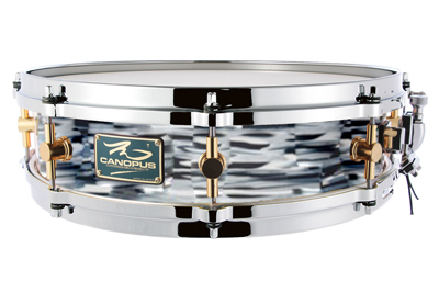 The Maple 4x14 Snare Drum Black Oyster