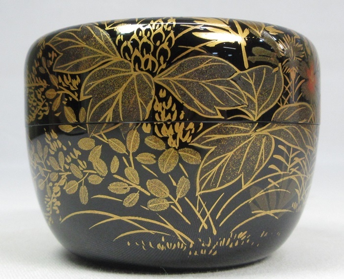 F0891】茶道具 桂月作 黒塗 秋草蒔絵 平棗 箱付き 即決 送料無料 F0891】茶道具 桂月作 黒塗 秋草蒔絵 平棗 箱付き 即決 送料無料