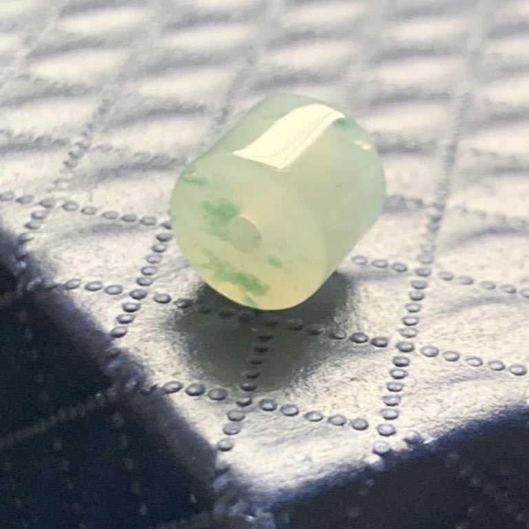 本翡翠玉 ミャンマー産 天然石 魔除け 高級品 氷種ヒスイ ギフト