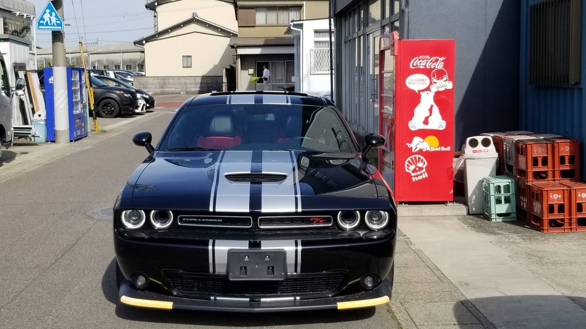 CHRYSLER クライスラー DODGE Challenger ダッヂチャレンジャー バンパーリップカスタムカーボンシート 外装 パーツ カーラッピング岐阜_マッスルライン/他出品欄にて有り