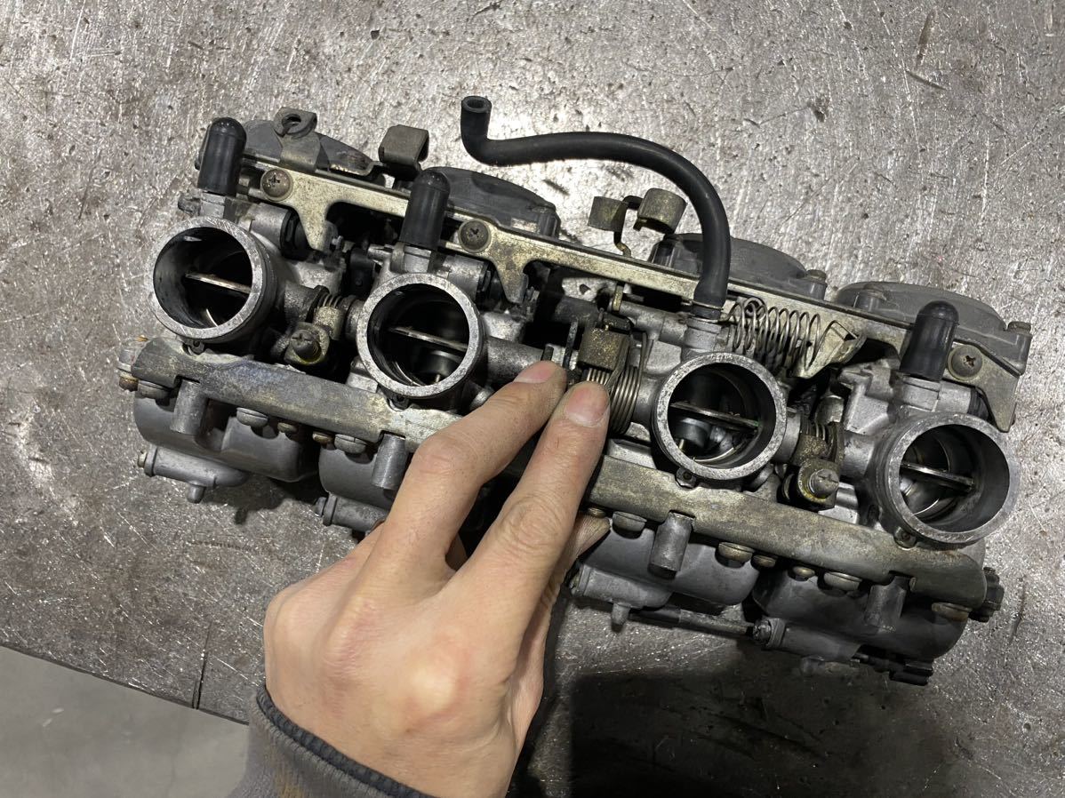 大割引 KAWASAKI ゼファー400 ZEPHYR 純正キャブレター レストアベース