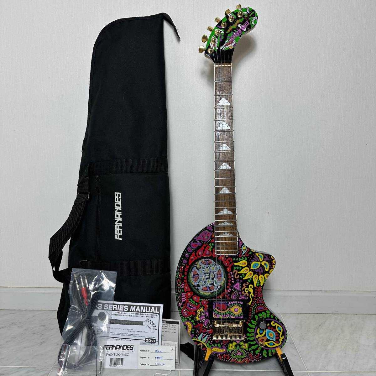 超美品 FERNANDES ZO-3 PAINT-ZO hide ソフトケース 付属品付