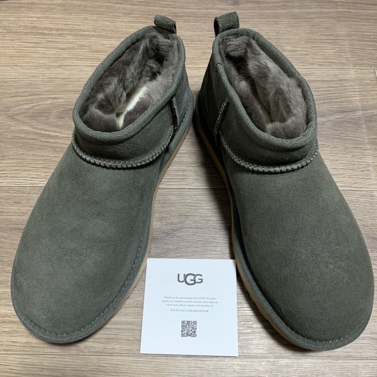  new goods unused! regular goods UGG mouton Classic Ultra mi varnish rate 23cm