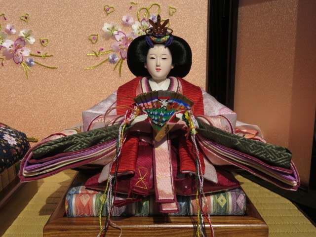 ☆親王飾り☆収納飾り☆上品な親王様☆収納1ケ口☆コンパクト ☆親王飾り☆収納飾り☆上品な親王様☆収納1ケ口☆コンパクト