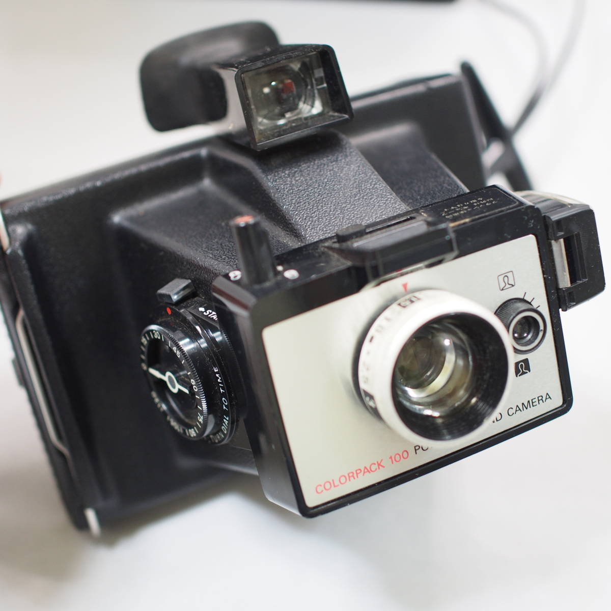 Polaroid ポラロイド　POLAROID LAND CAMERA COLORPACK 100　レトロカメラ　アンティークカメラ　中古　現状品　ケース付き_画像1