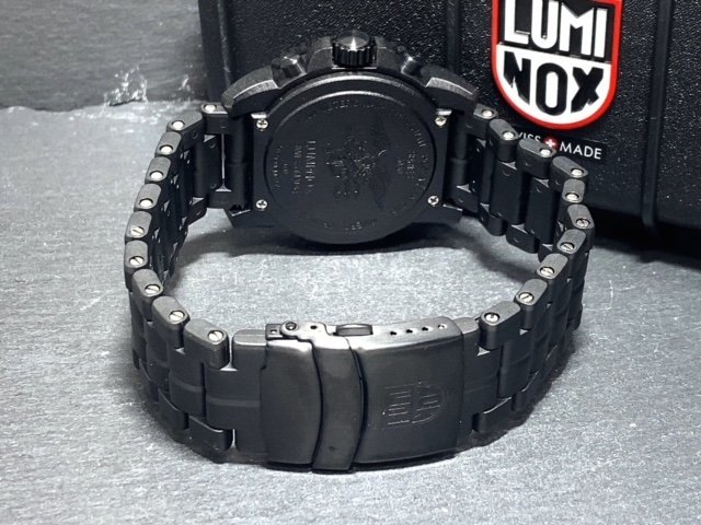 新品 LUMINOX ルミノックス 正規品 腕時計 ネイビーシールズ BLACK OUT ブラックアウト クオーツ カレンダー 20気圧防水 カーボンベルト