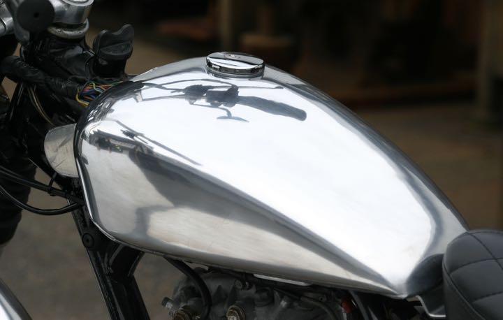 SR400用アルミチョップタンク新品未使用! equaljustice.wy.gov