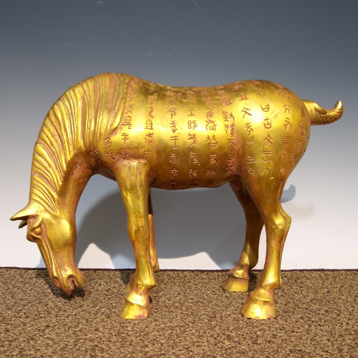 超特価定番 ヤフオク! - 戦漢・館蔵珍品・古青銅器彫・錯金篆刻戦馬