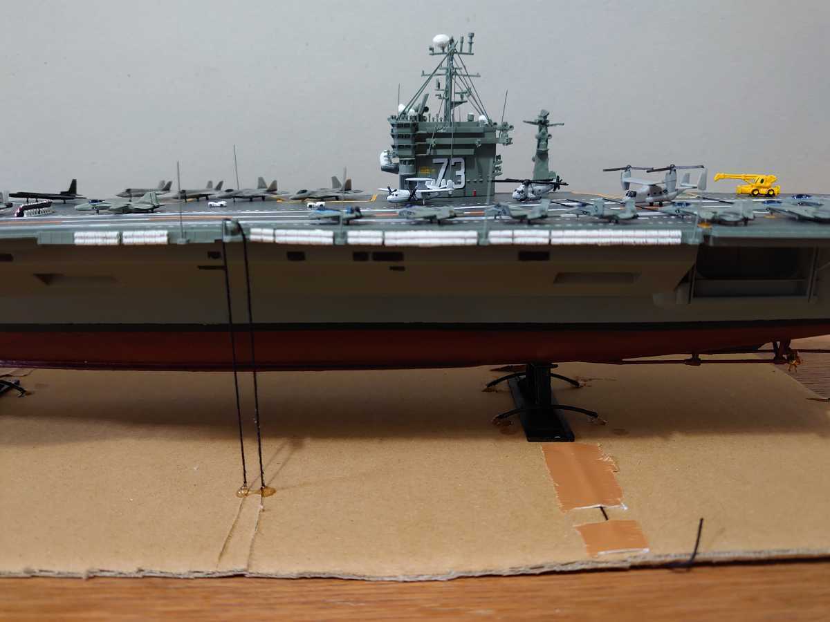 1/720・完成品・アメリカ海軍ニミッツ級航空母艦・CVN-73 1/720・完成品・アメリカ海軍ニミッツ級航空母艦・CVN-73