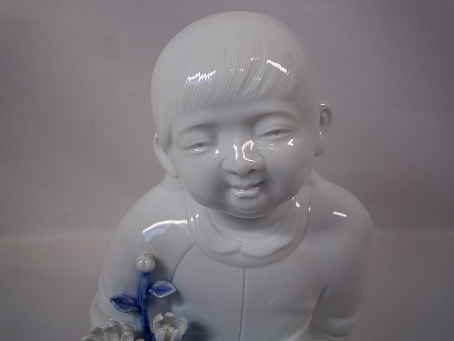 十三代 酒井田柿右衛門 菊童子置物 慈童置物 十三代 酒井田柿右衛門 菊童子置物 慈童置物