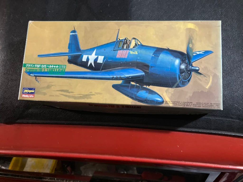 ハセガワ 1/72グラマン　F6F-3/5　ヘルキャットプラモデル戦闘機当時物_画像1