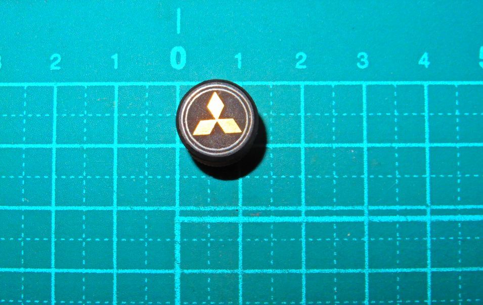 未使用 美品 昭和レトロ 三菱 グループ 金仕上げ 社章 記章 バッジ