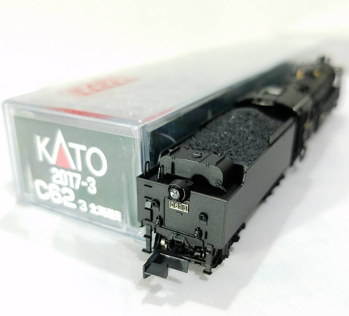 新品同様品 KATO 2017-3 C62 3 北海道形 旅客用蒸気機関車 新品同様品 KATO 2017-3 C62 3 北海道形 旅客用蒸気機関車