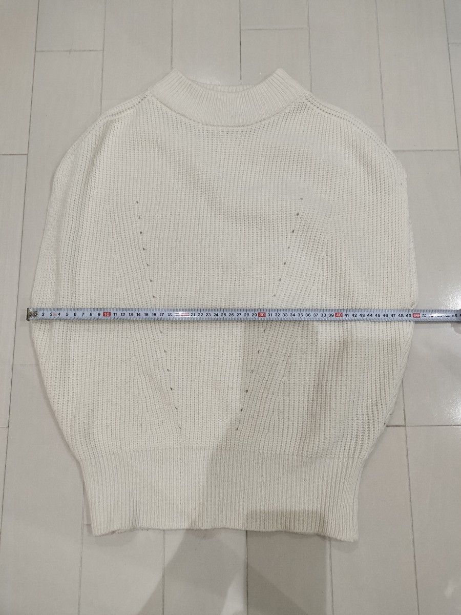 ジーユー GU ボトルネックセーター サイズ S