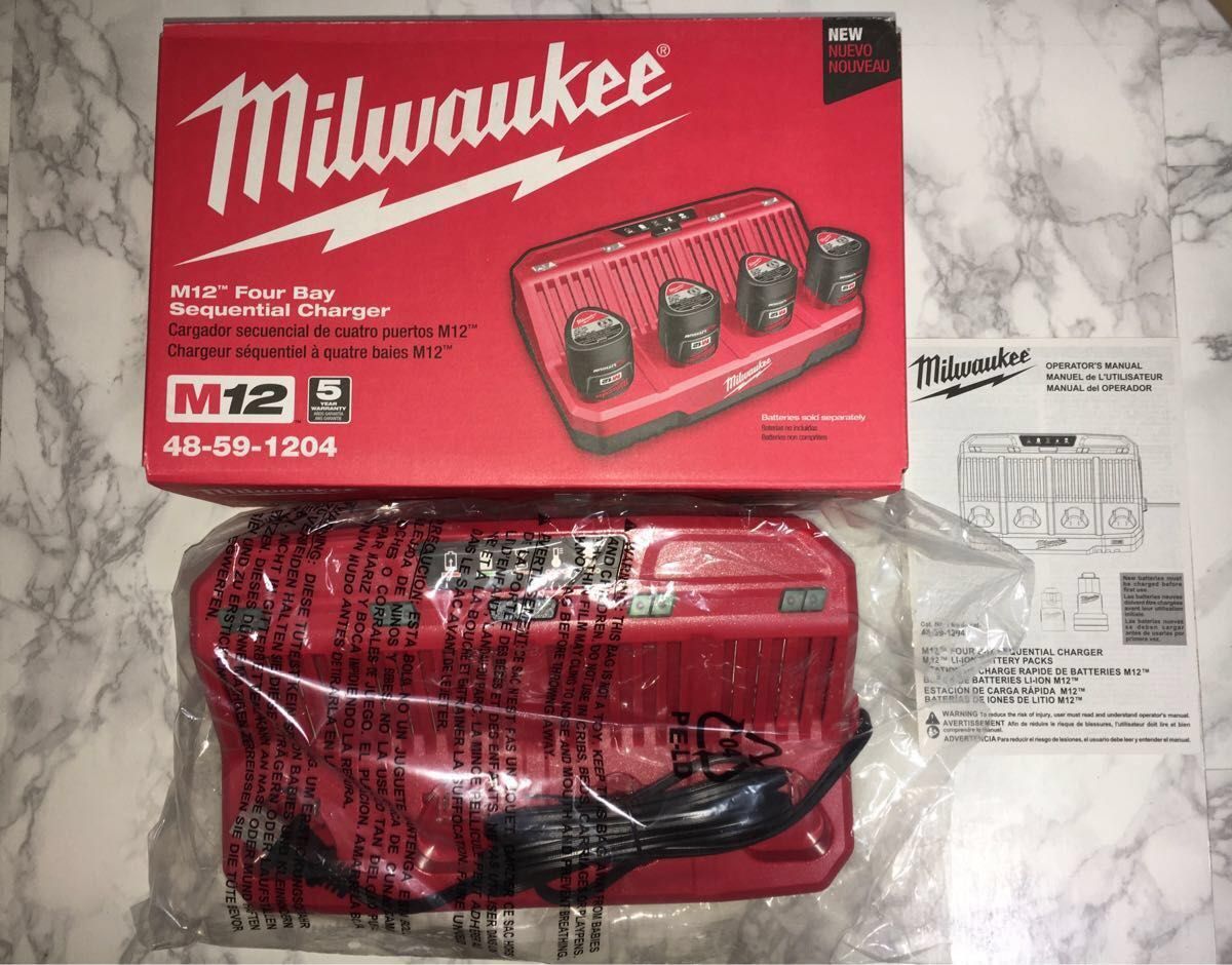日本未発売 milwaukee M12 】 4ポート充電器 新品未使用品 日本未発売 milwaukee M12 】 4ポート充電器 新品未使用品