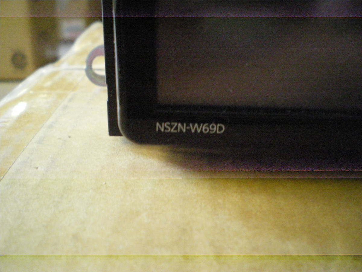 日本未発売】 ダイハツ純正ナビ NSZN-W69D 新品 ienomat.com.br