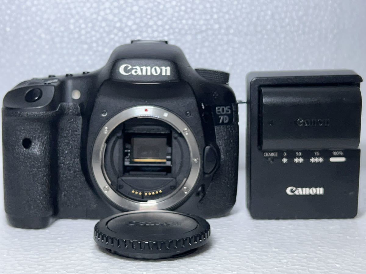 50%OFF 美品 Canon ミラーレス一眼カメラ EOS M10 オマケ付 | tspea.org