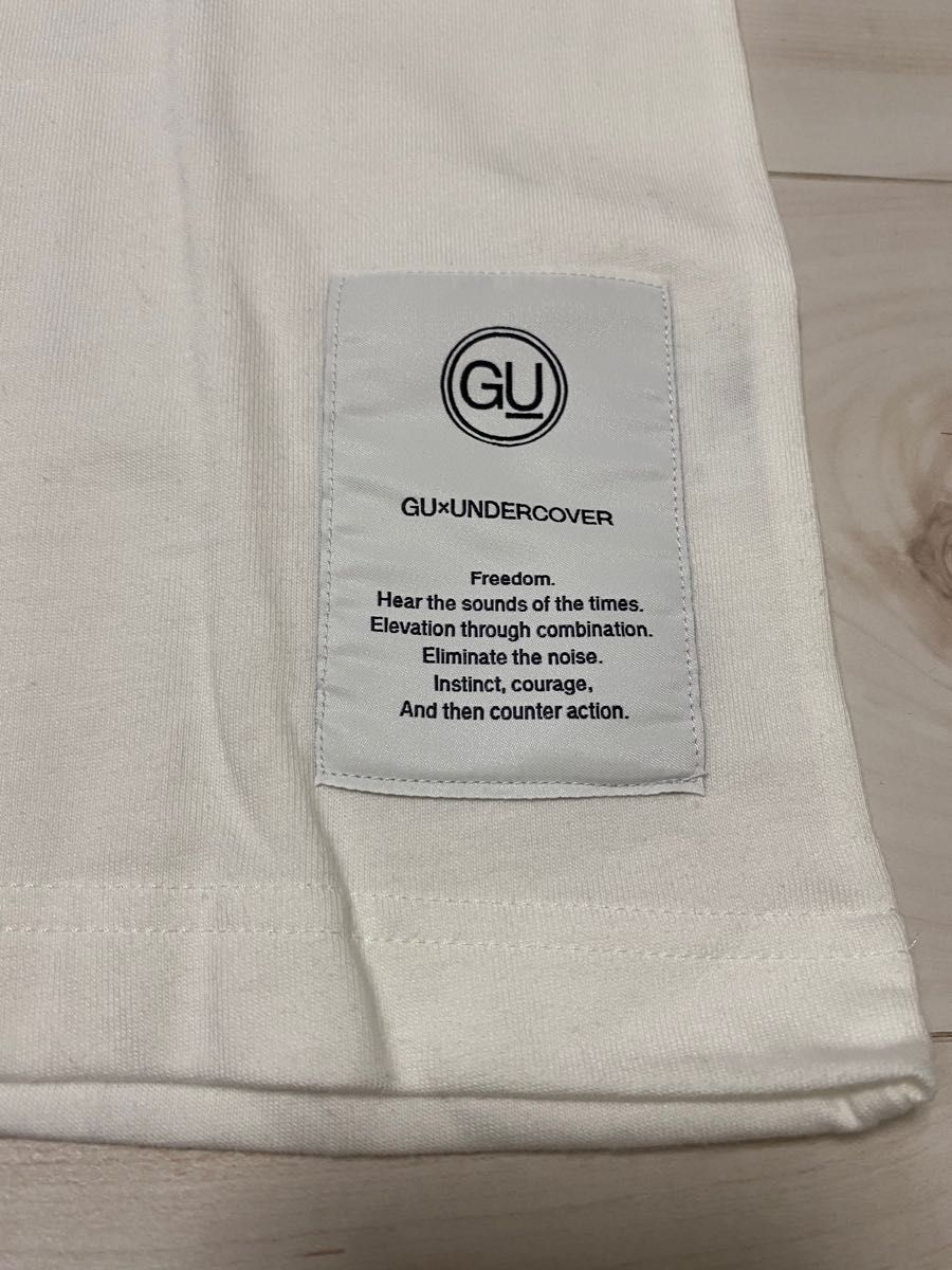 【今だけ特価】未使用レア　GU×UNDERCOVER ユニクロメンズ　コラボTシャツ　Mホワイト 半袖Tシャツ クルーネック