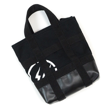 新品 未使用 正規品 ◆ 藤原ヒロシ Sacai X Fragment Design tote bag Black ◆黒 Small ショルダーバッグ トートーバック_画像6