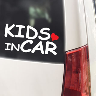KIDS IN CAR ハート付/ステッカー(白15cm)cmc-タイプ,キッズインカー、ベビーインカー//_画像1