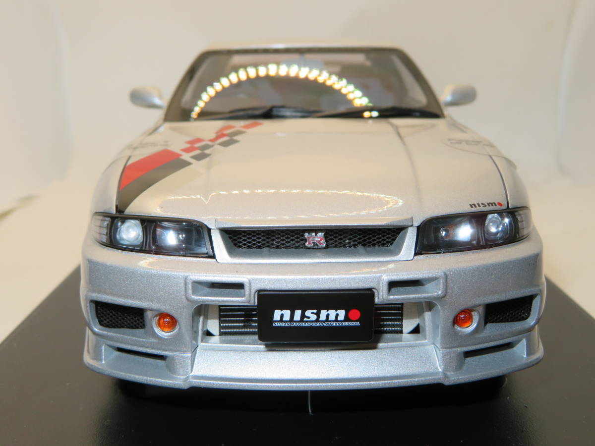 オートアート 1/18 日産スカイラインGT-R R33 NISMO Rチューン 銀