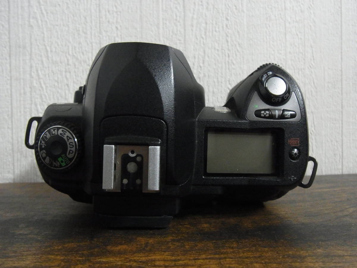 CE6/一眼 デジタルカメラ Nikon D70 バッテリー付き ニコン 詳細記載 他多数カメラ出品中_画像4