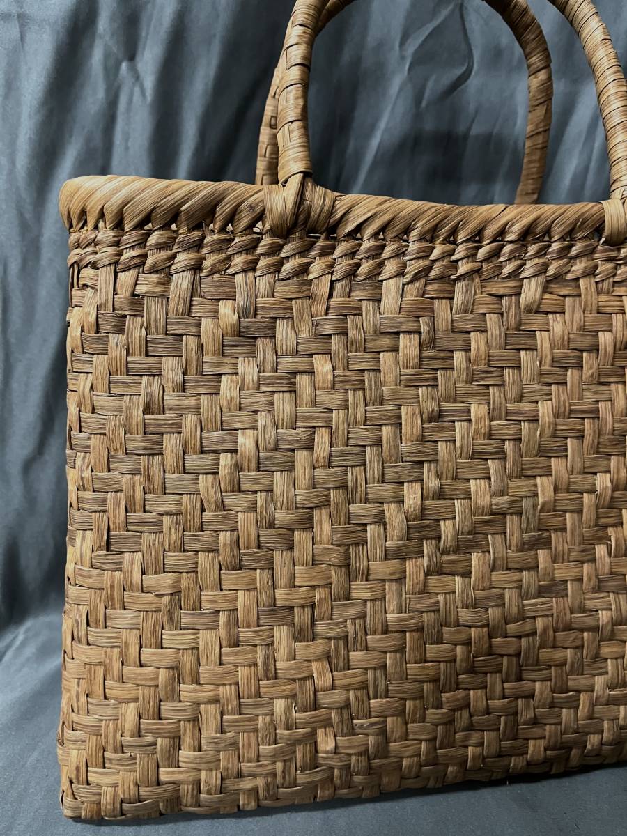 白川郷 国産蔓使用 サイズL 匠の技 職人手編み 網代編み 山葡萄籠バッグの画像7